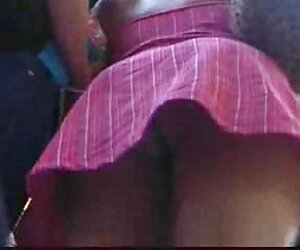 Genç sarışın Başlarken Bir saman kız hard genc porno