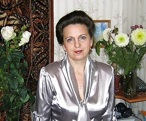 Bir dövme tüyleri mutfakta duran bir genç sert porno kanser güzelliğinin oğlu, ama bu onun için yeterli değil ve onu deliğe güçlü bir şekilde sokmak ve sıçramak istiyor Bir dövme tüyleri mutfakta duran bir genç sert porno kanser güzelliğinin oğlu, ama bu onun için yeterli değil ve onu deliğe güçlü bir şekilde sokmak ve sıçramak istiyor